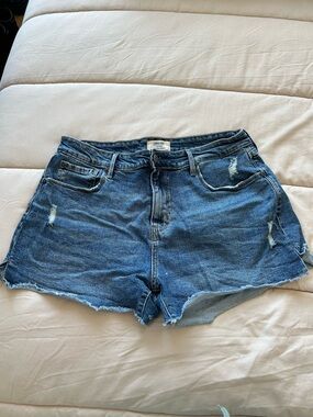 Denizen from Levi's Blue Distressed Denim Shorts
